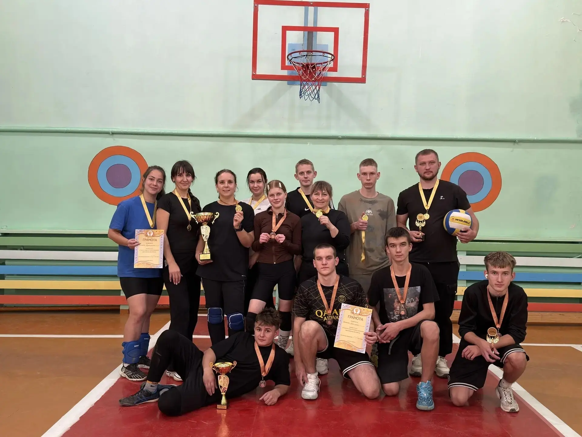 Турнир в честь Дня учителя: спорт объединяет поколения!