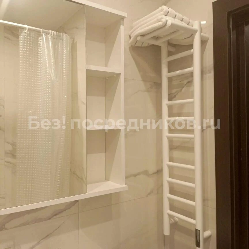 Сдам без посредников: 2-комнатная квартира, 42м² Цена: 33000 Адрес: Барнаул, Индустриальный р-н, Сер