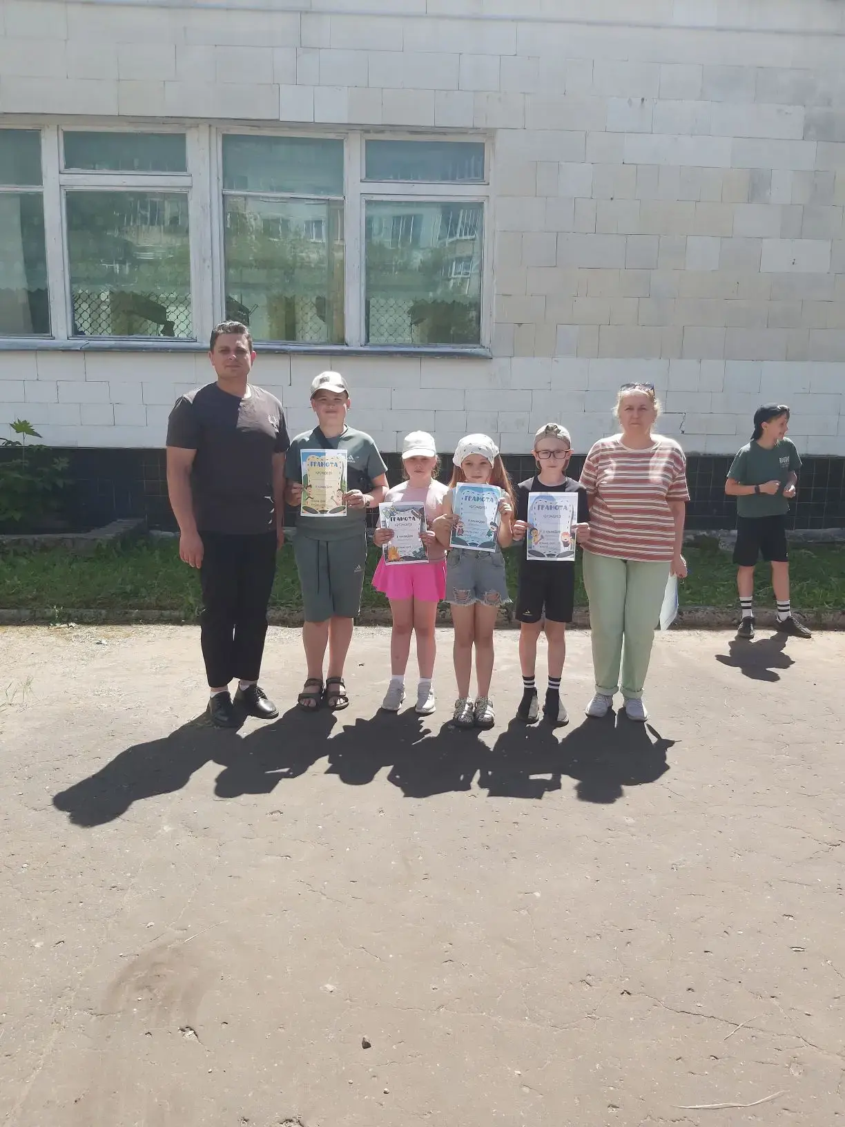 13 ДЕНЬ СМЕНЫ
☀ДЕНЬ ПРОФЕССИЙ
✅Начальник лагеря Тарасов И.В. провел беседу о важности выбора професс