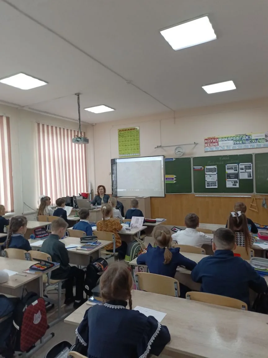 Разговоры о важном 4 мая 2026 года в нашей школе  прошло внеурочное занятие , посвященное 81-й годов