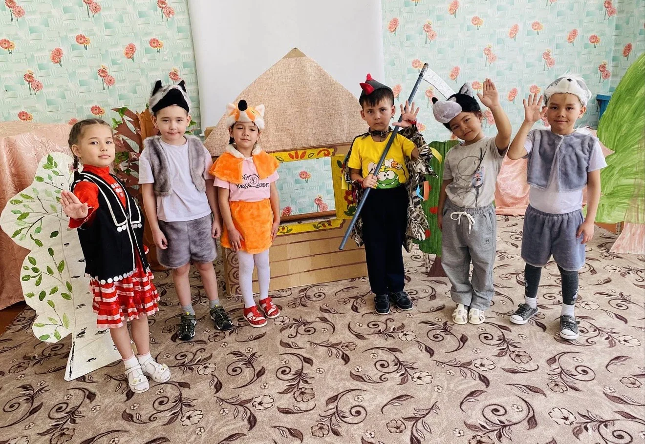 «Һаумы, һаумы әкиәт" район конкурсы.
 "Йәйғор" мәктәпкәсә әҙерлек төркөмө тәрбиәләнеүселәре "Төлкө, 