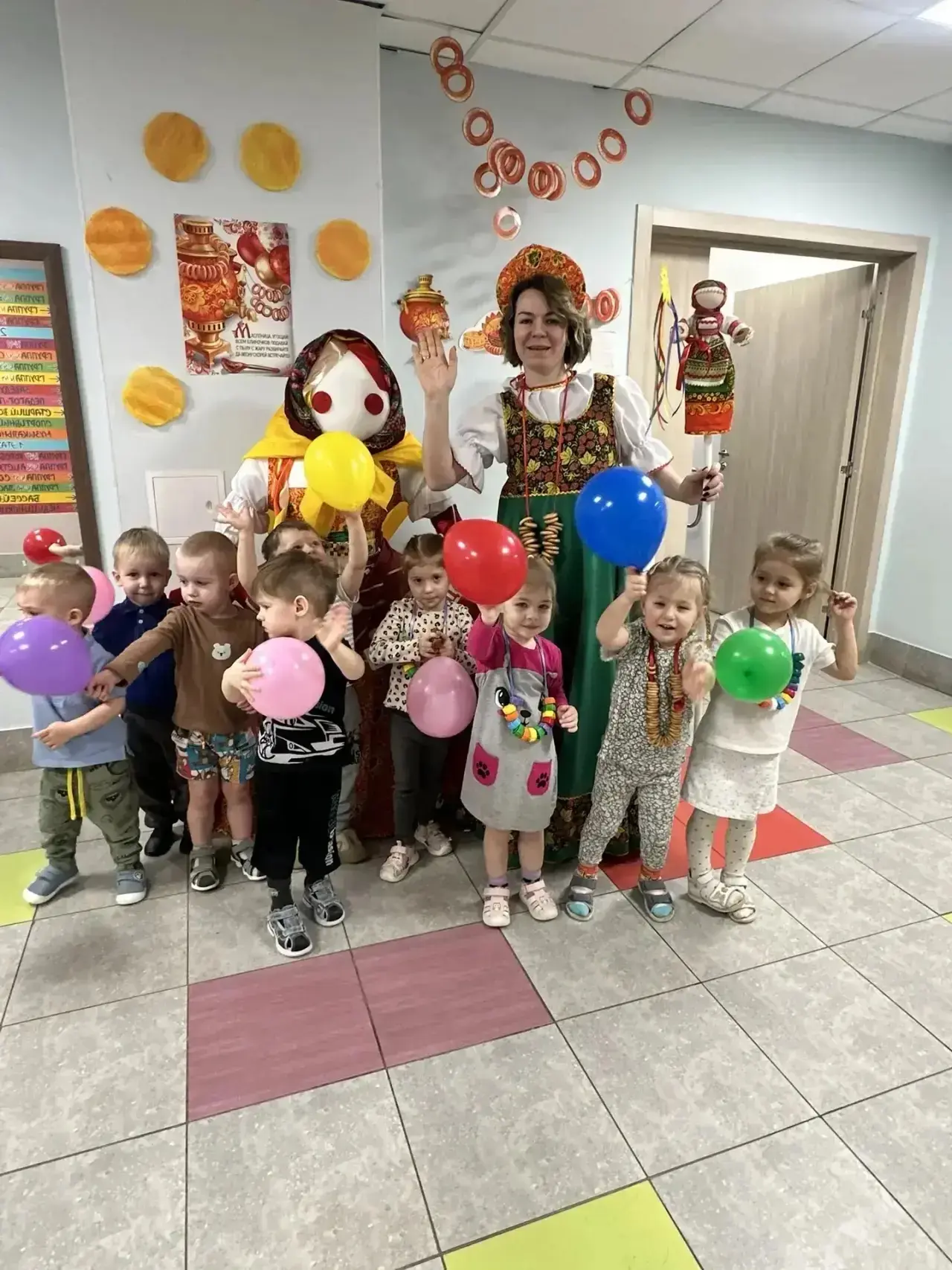 🌞🥞 Масленица в нашем саду — ярко, весело, по-настоящему по-русски!  На этой неделе в нашем детском с