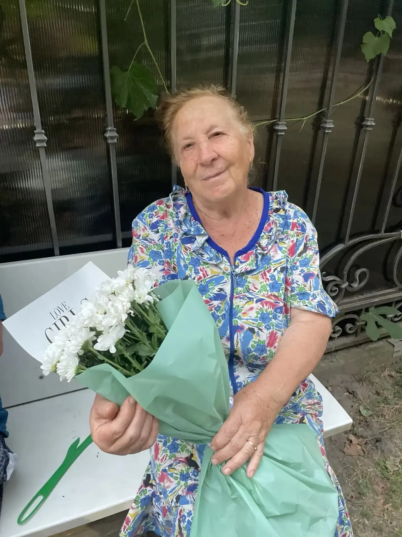 🌷 Поздравление ветеранов  педагогического труда МБОУ СОШ №19 с Днём знаний! 🎊👩🏻‍🏫 📚