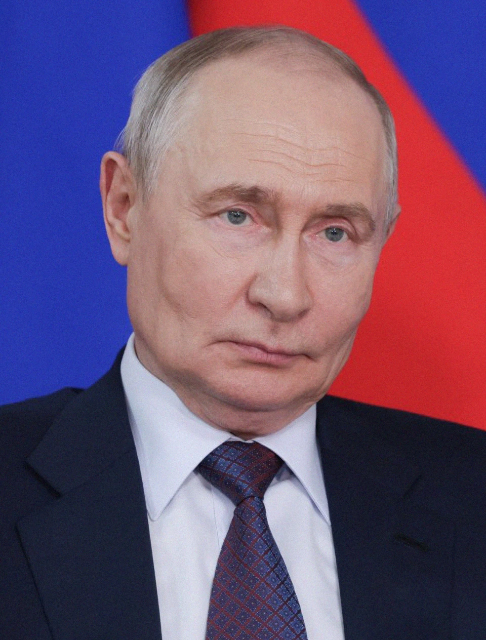 Сегодня, 7 октября, день рождения отмечает наш президент — Владимир Владимирович Путин.