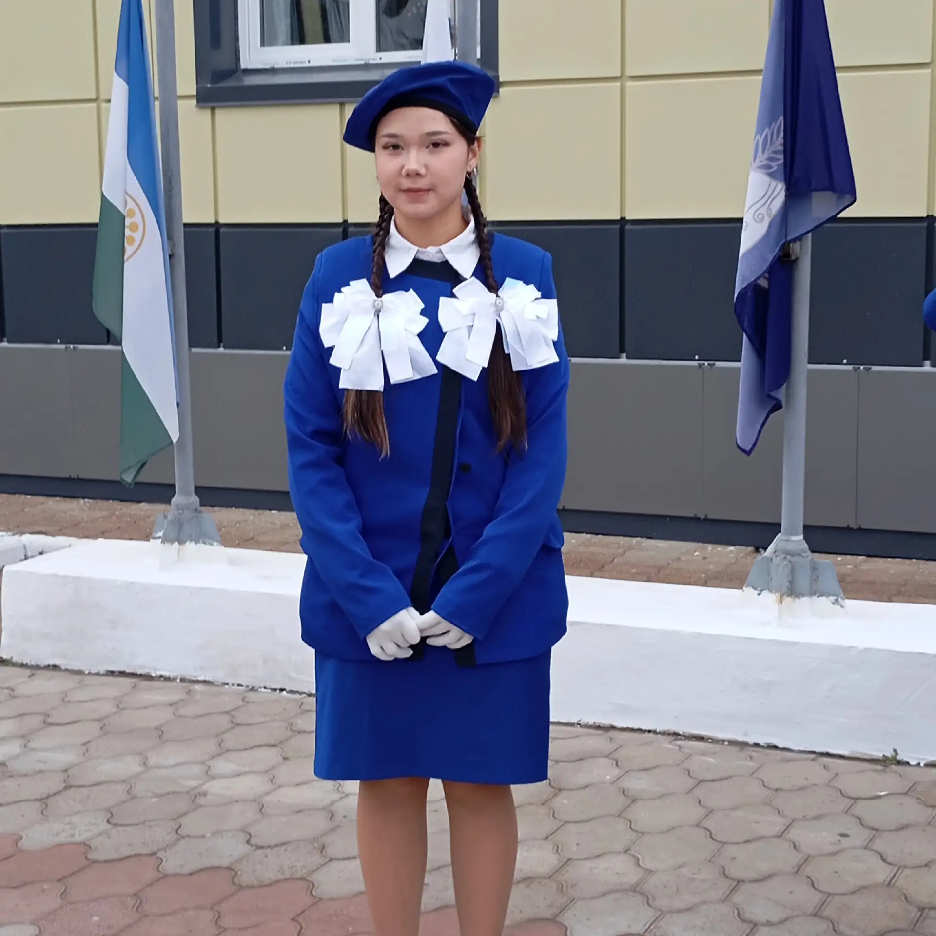 10. ✅ Сафина Айзиля, Башкирская гимназия с.Мраково, 9 ш класс.