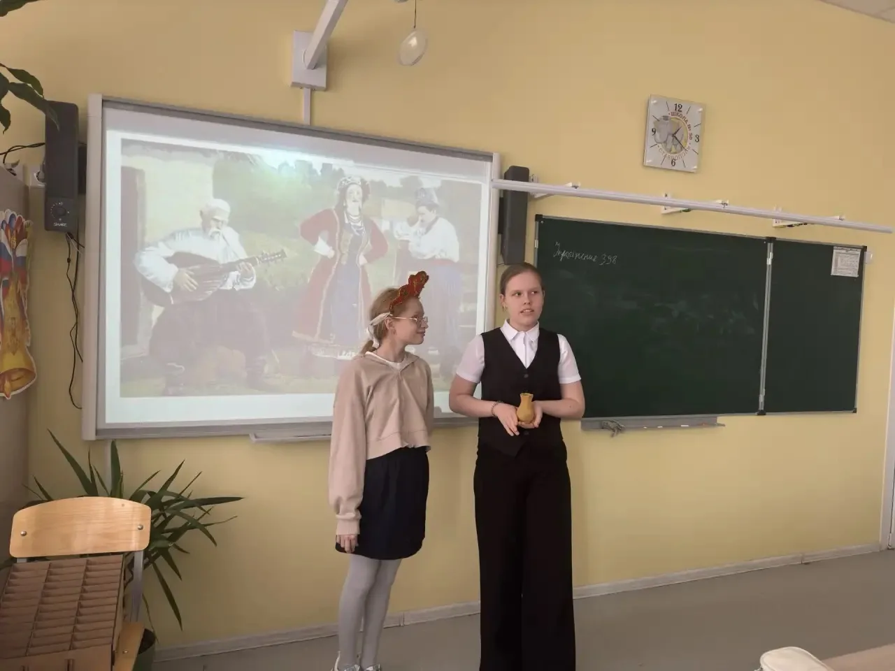 О казаках на уроке истории…  ✍🏻На уроке «История Ставрополья» ученики 6 «Б» класса погрузились в сам