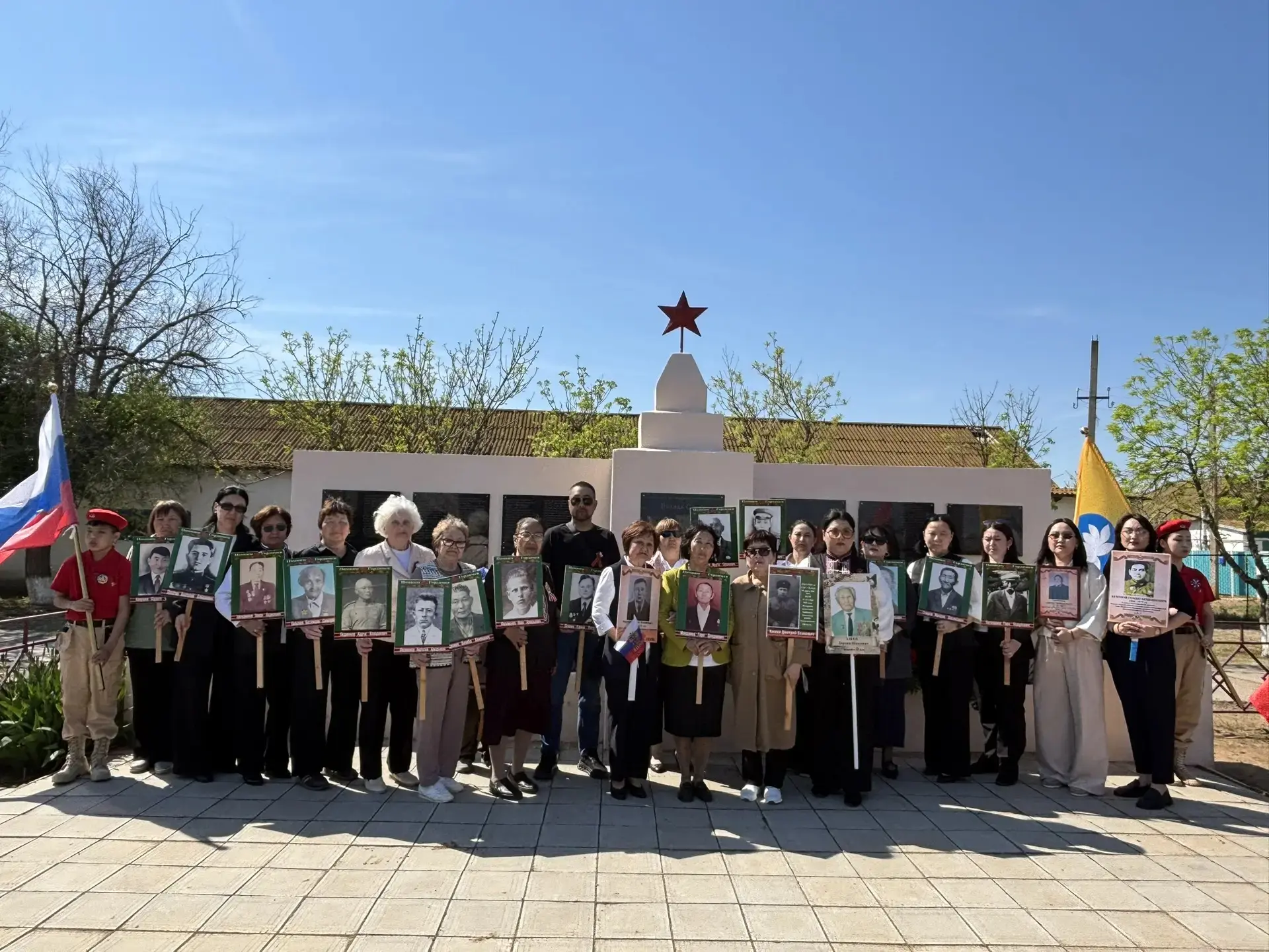 🕯️ День Победы: митинг у Мемориального комплекса «Вечно живые»