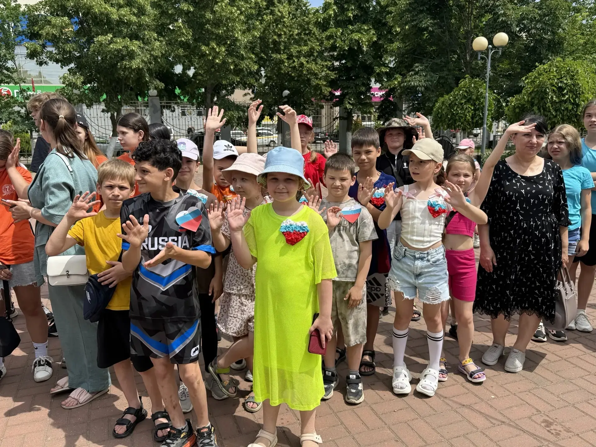 🌞 Веселые каникулы! 🌞

🛴🏓🏐 ⛳️Сегодня в нашем городском парке культуры было по-настоящему жарко 