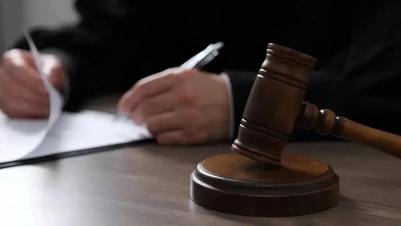 Суд назначил штраф за нарушение ПДД с причинением легкого вреда здоровью