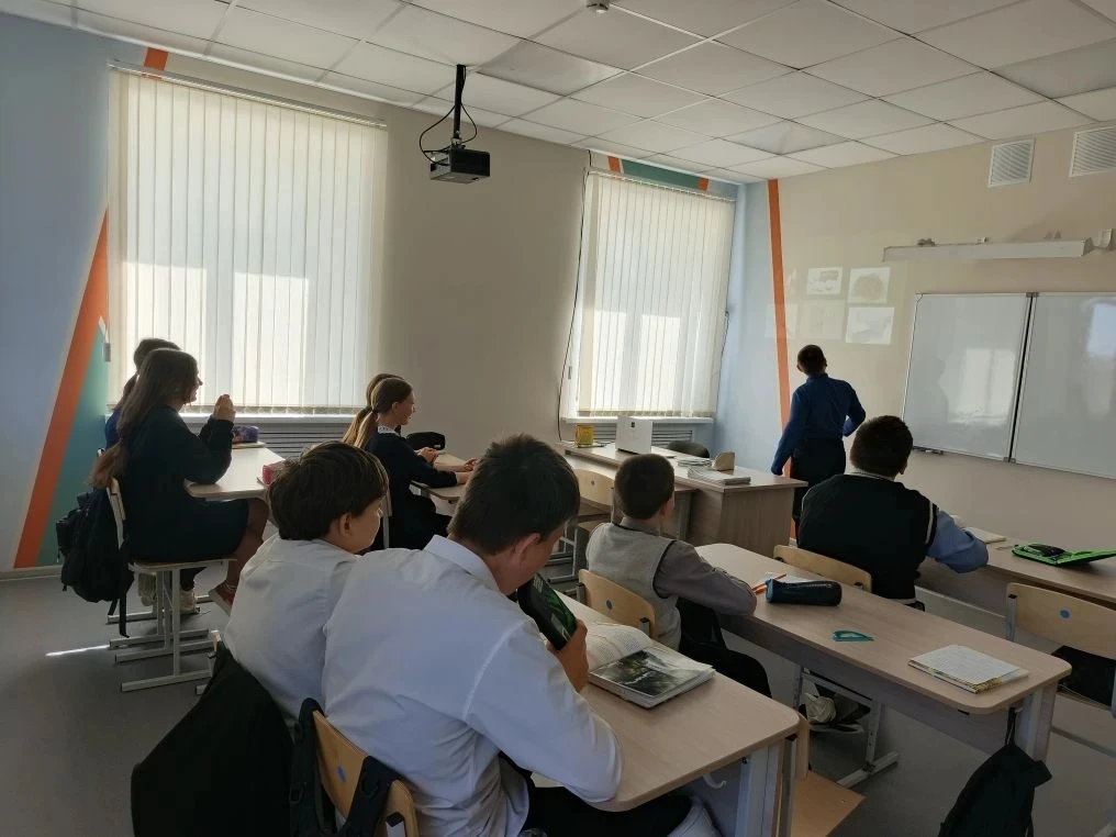 Для воспитанников объединения "Вехи истории" прошло занятие на тему "Бивуак".