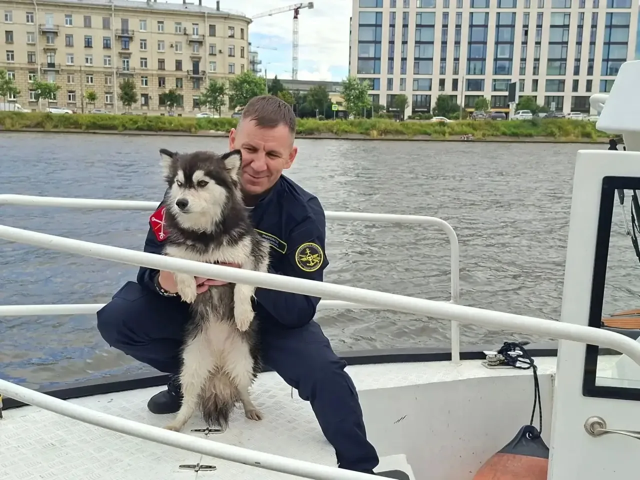В Неве сегодня произошла трогательная история со счастливым финалом💔

Благодаря оперативным действи