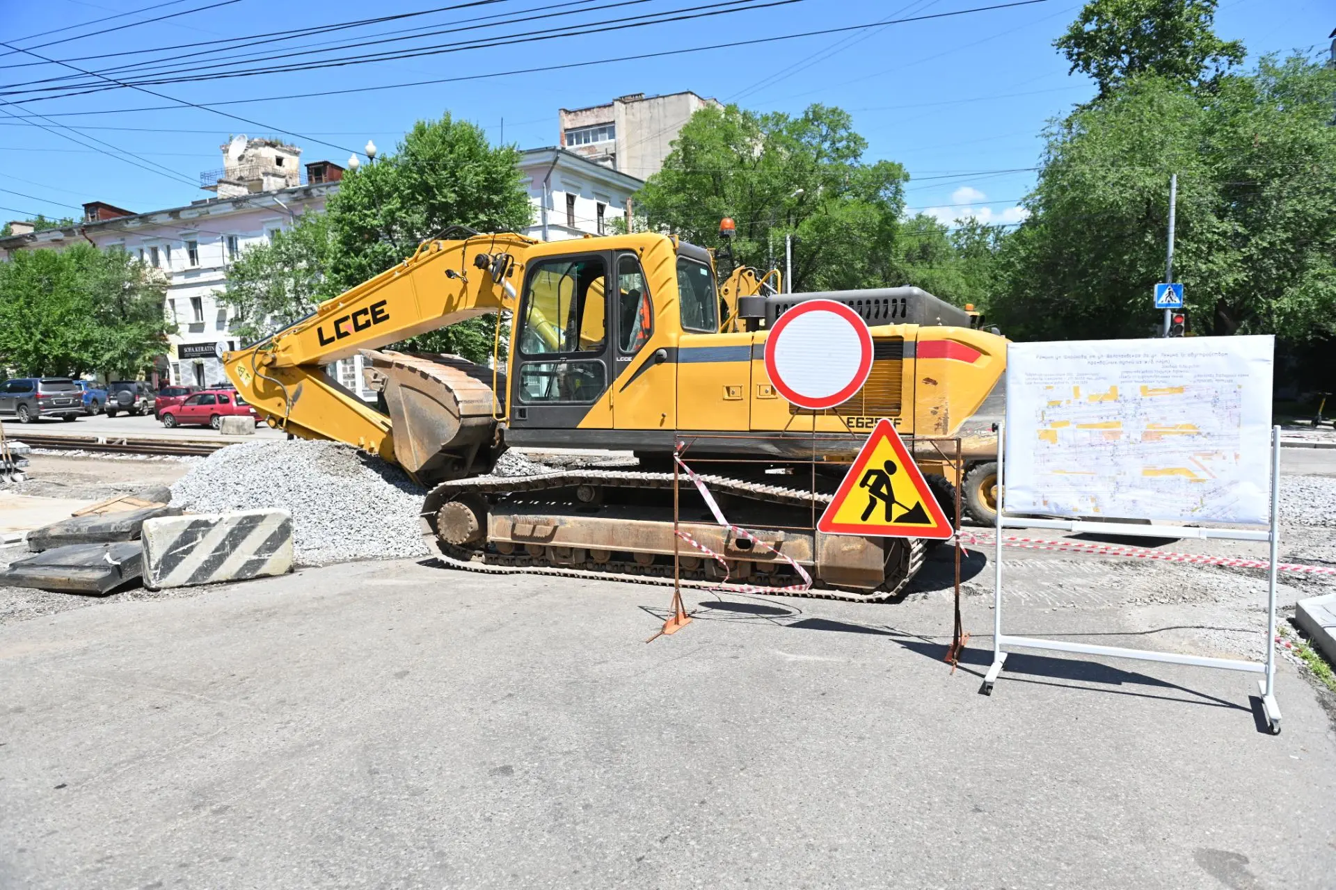 Делаем дороги лучше — в Хабаровске на улице Шеронова появятся «бесшовные» трамвайные пути.