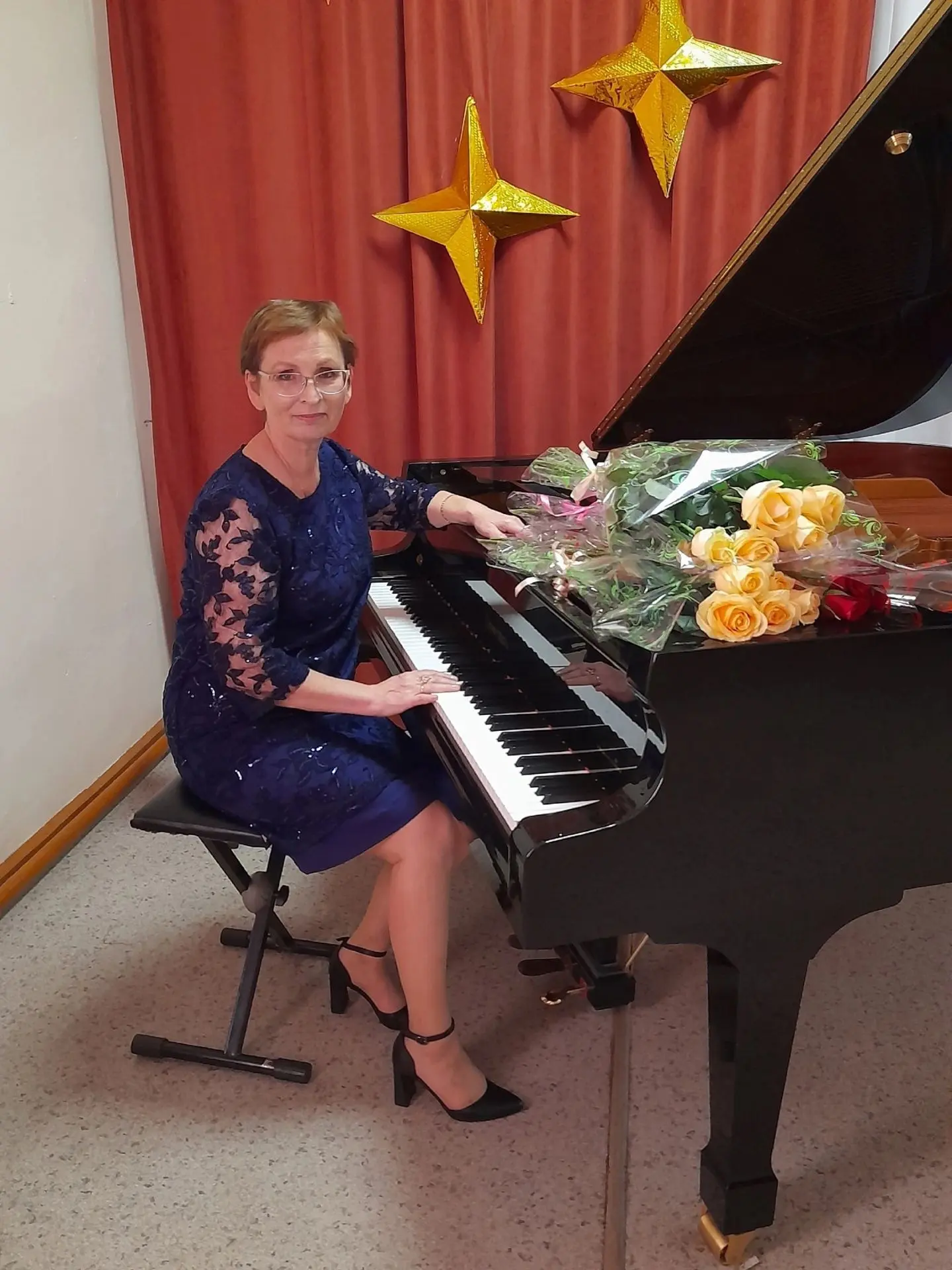 🔥25 июня 🎉ДЕНЬ РОЖДЕНИЯ у преподавателя по классу фортепиано Камбарской детской школы...