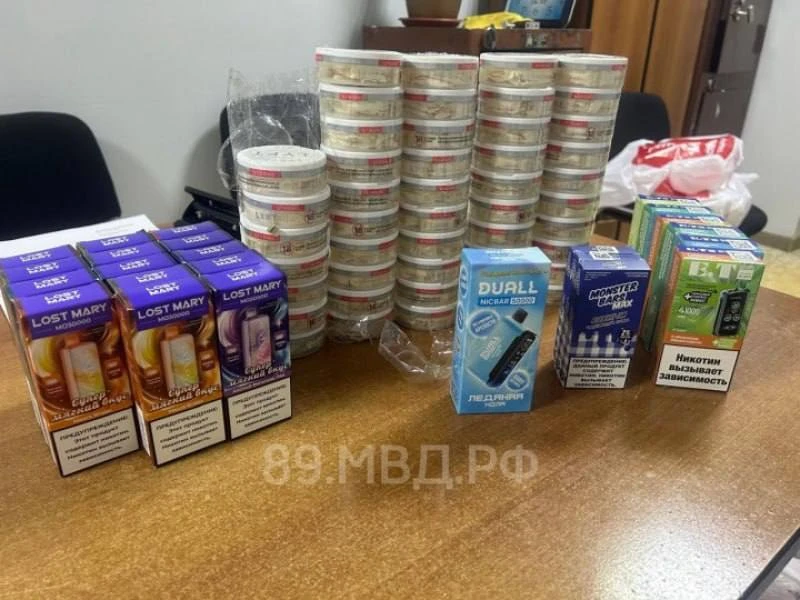 В Салехарде изъяли партию вейпов на полмиллиона рублей   Сотрудники отдела экономической безопасност