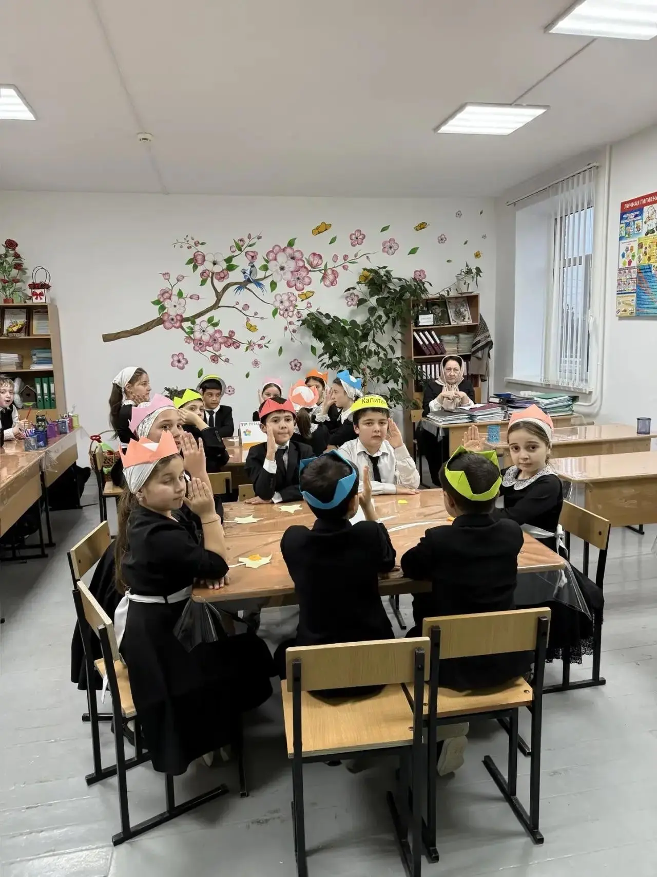 Математический КВН в 3-х классах. Цель :активизация познавательной деятельности обучающихся на внекл