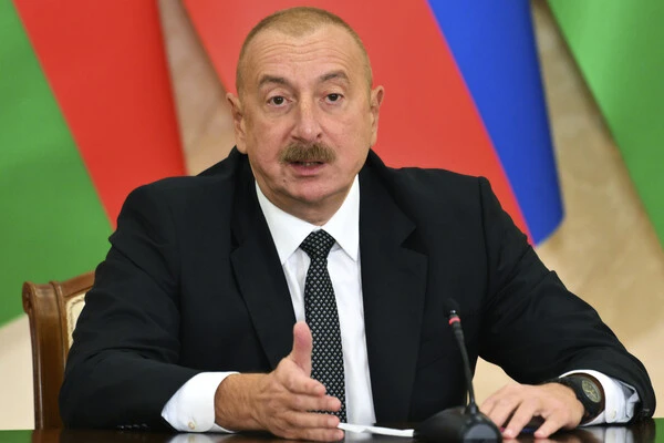 Сколько волка ни корми...  Тюркский мир должен стать одним из влиятельных геополитических центров. О