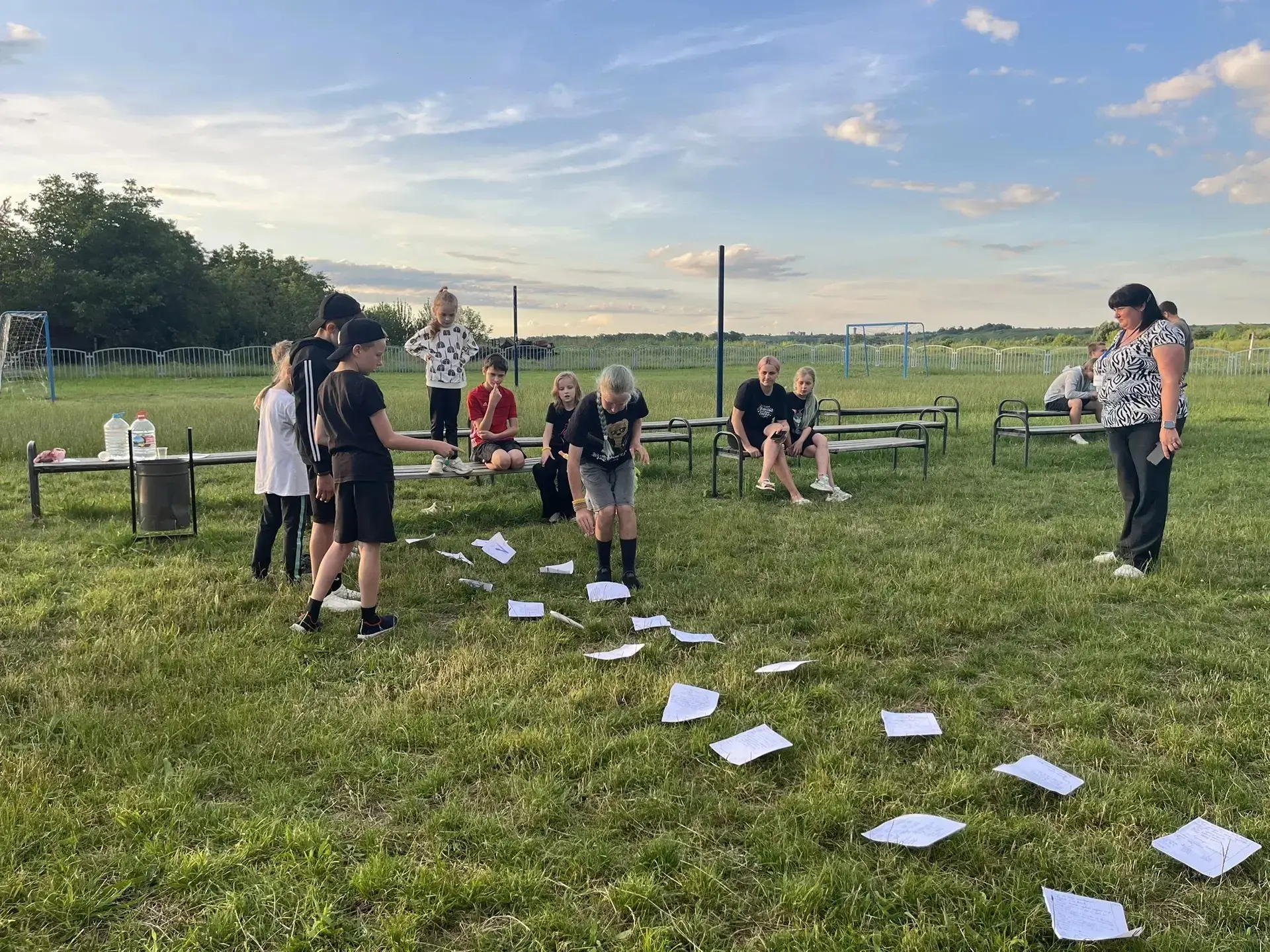 ⛳Спортивная эстафета «Вместе мы — сила!» прошла на летних подростково‑молодёжных площадках!

⚽Специа