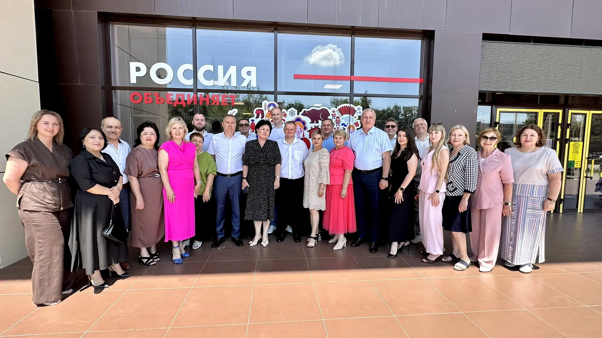 💐Сегодня в стенах районного Дома культуры царила по-настоящему праздничная и торжественная атмосфер