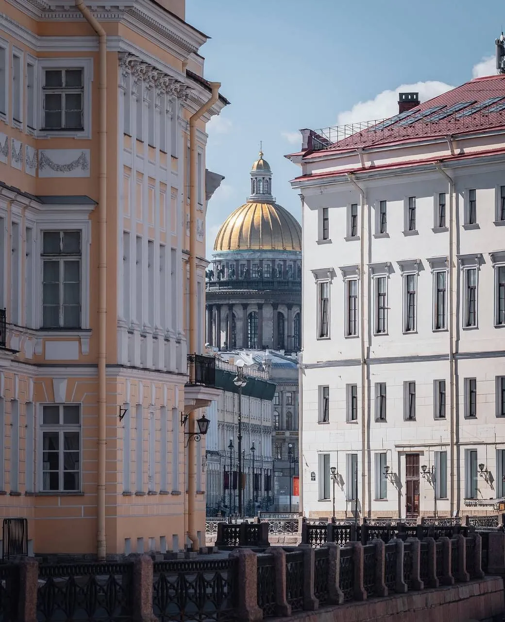🥰 Июньский Петербург завораживает