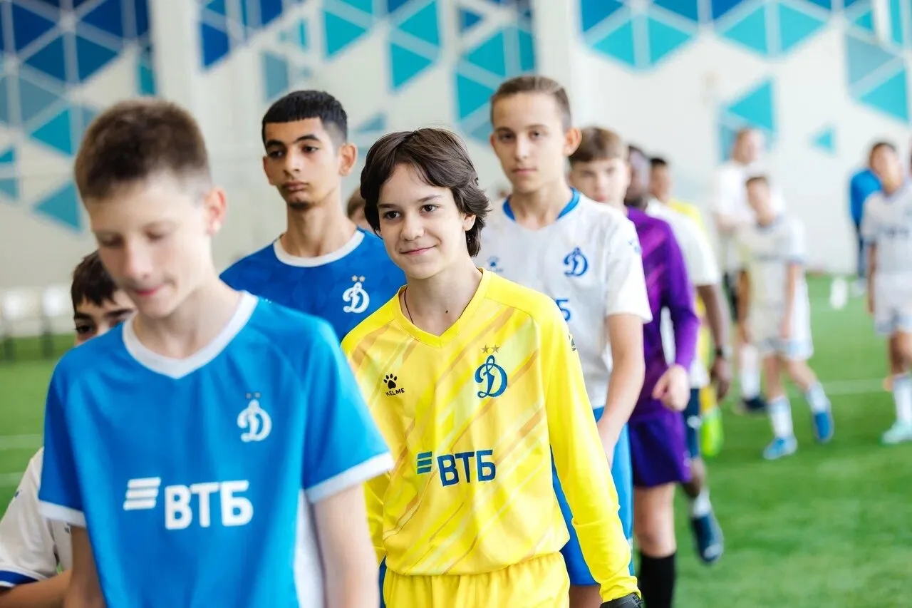 Школа футбола для детей при ФК Динамо в Москве