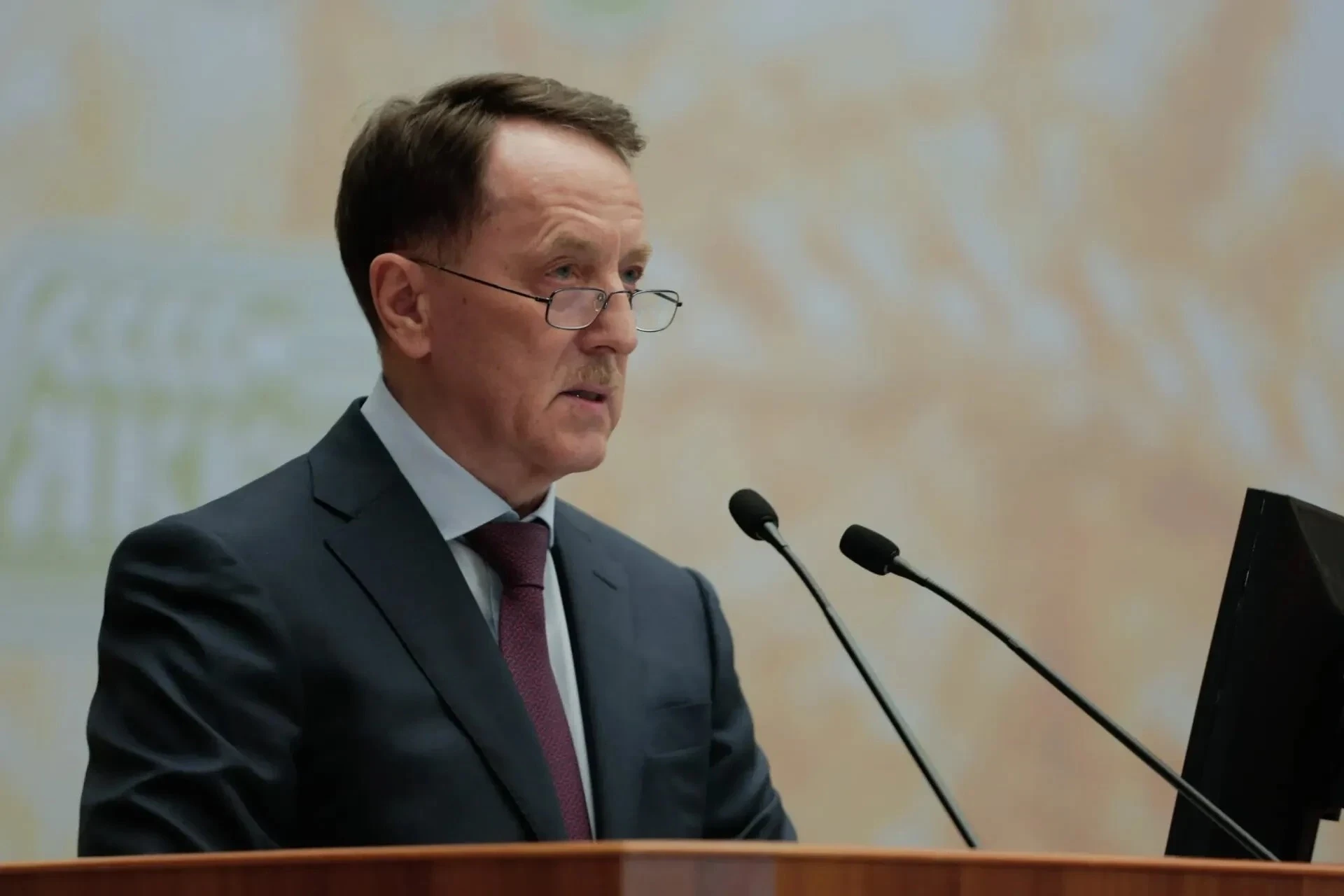Вице-спикер, депутат от Воронежской области Алексей Гордеев выступил на пленарном заседании Госдумы 