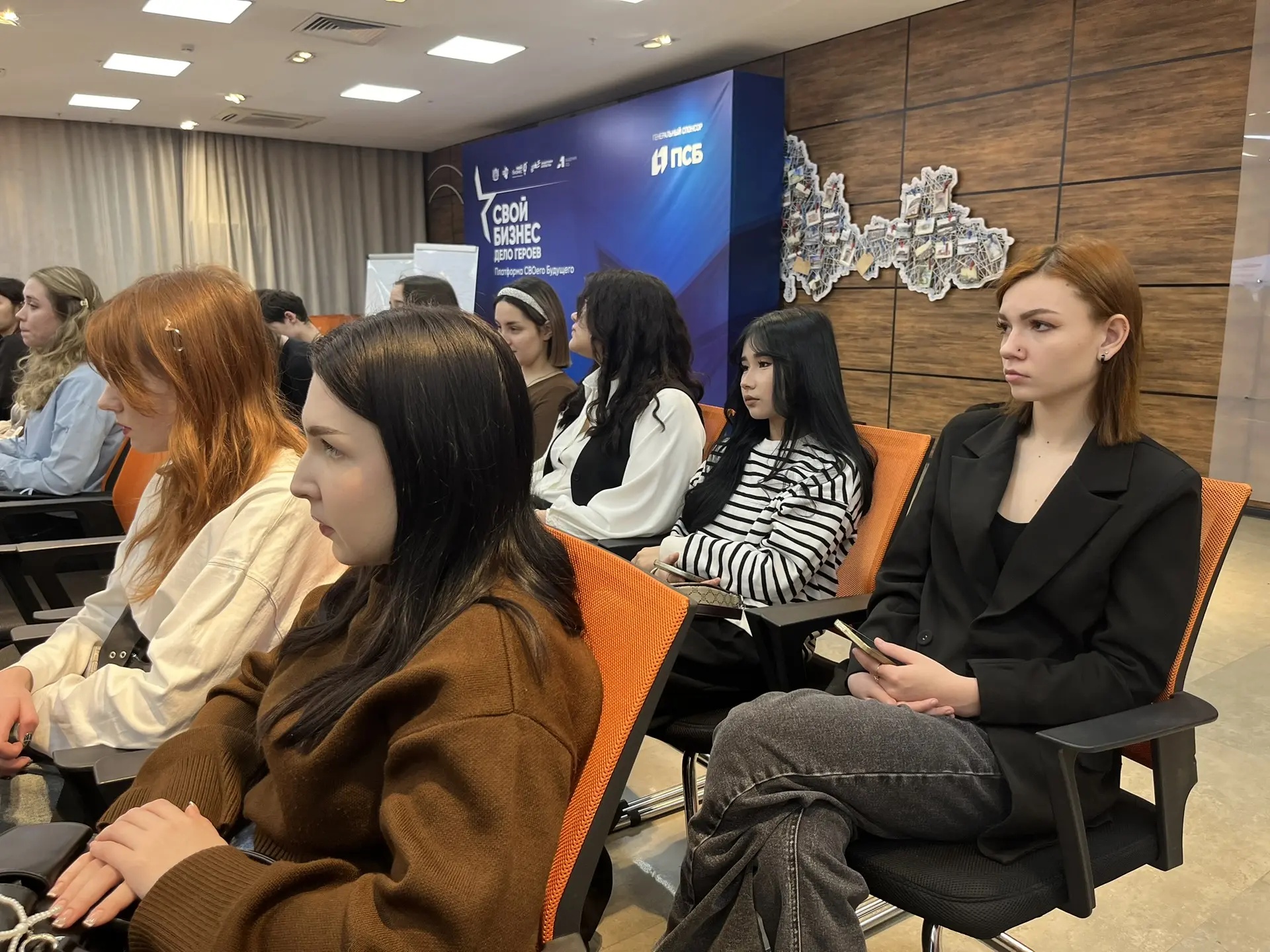 Мой бизнес💰  Наши студенты стали гостями центра "Мой бизнес" и получили мощный заряд мотивации! 🚀  📌