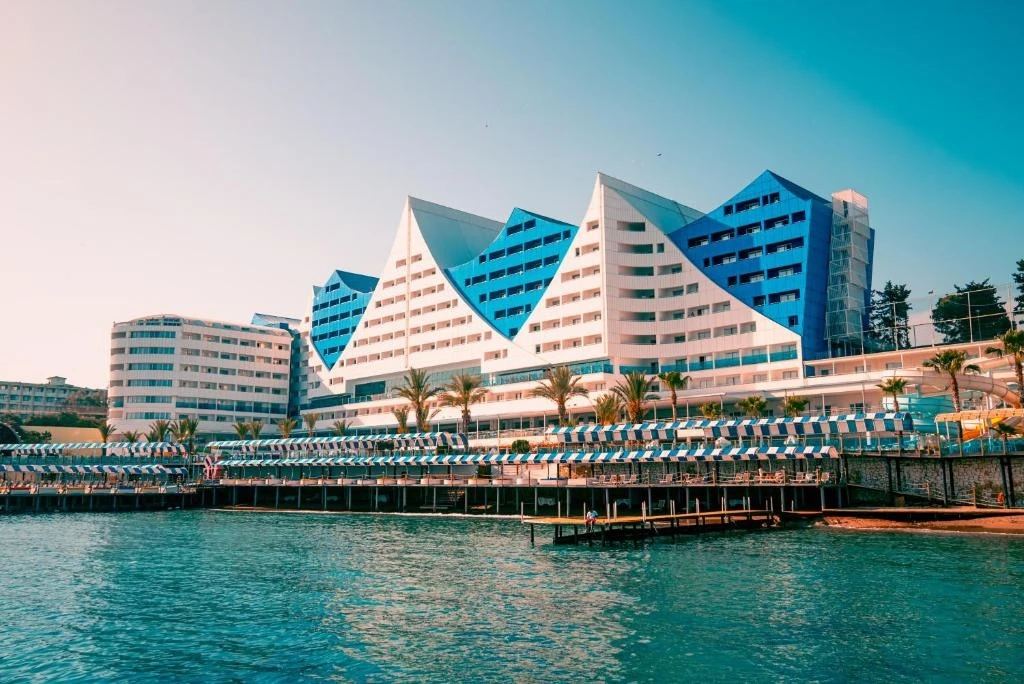 Турция, Аланья☀
Orange County Resort Hotel Alanya 5* - это тот самый европейский уровень обслуживани
