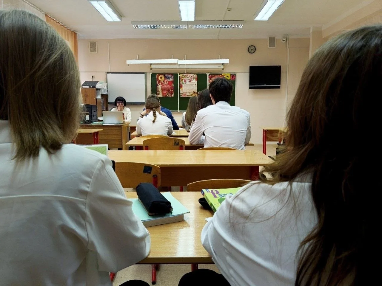 Разговоры о важом: Песни о войне. Ко дню победы.  Тема занятия «Песни о войне. Ко Дню Победы» посвящ