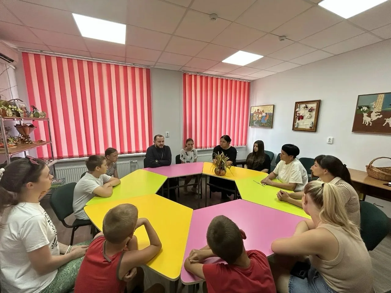 В нашем Доме культуры прошла по-настоящему глубокая и нужная встреча. Гостем стал насто...