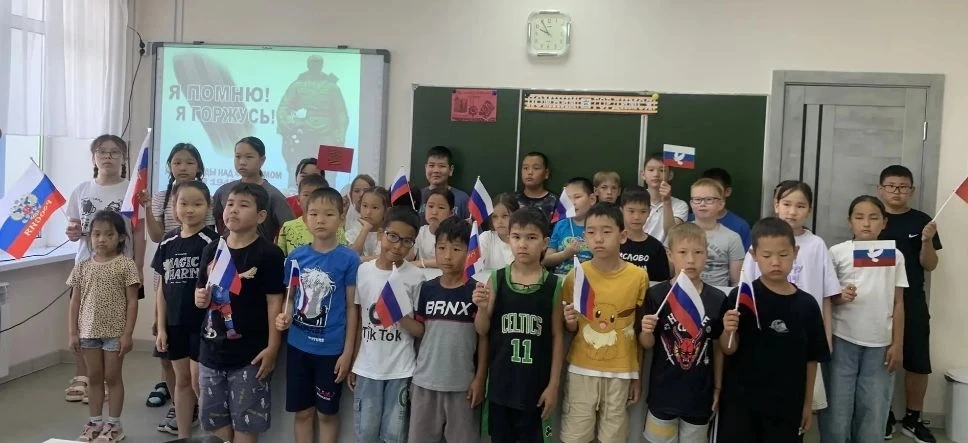 С целью формирования у детей патриотических чувств, уважения к защитникам Родины, разви...