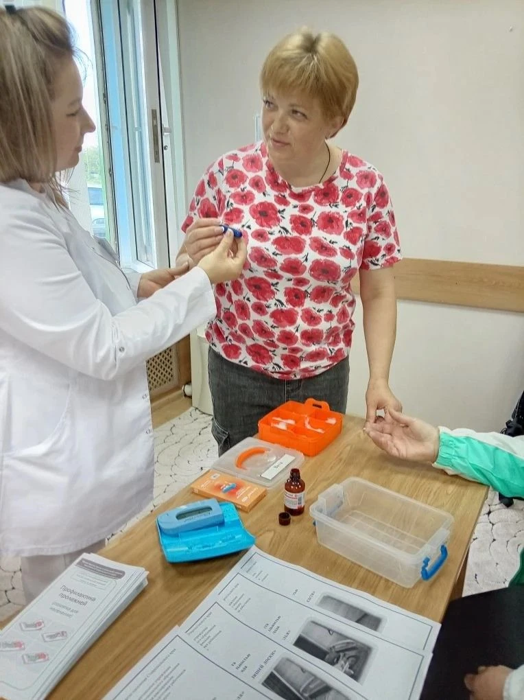 Как помочь лежачему больному и не навредить себе? Уроки «Школы ухода» в Апанасенковском...