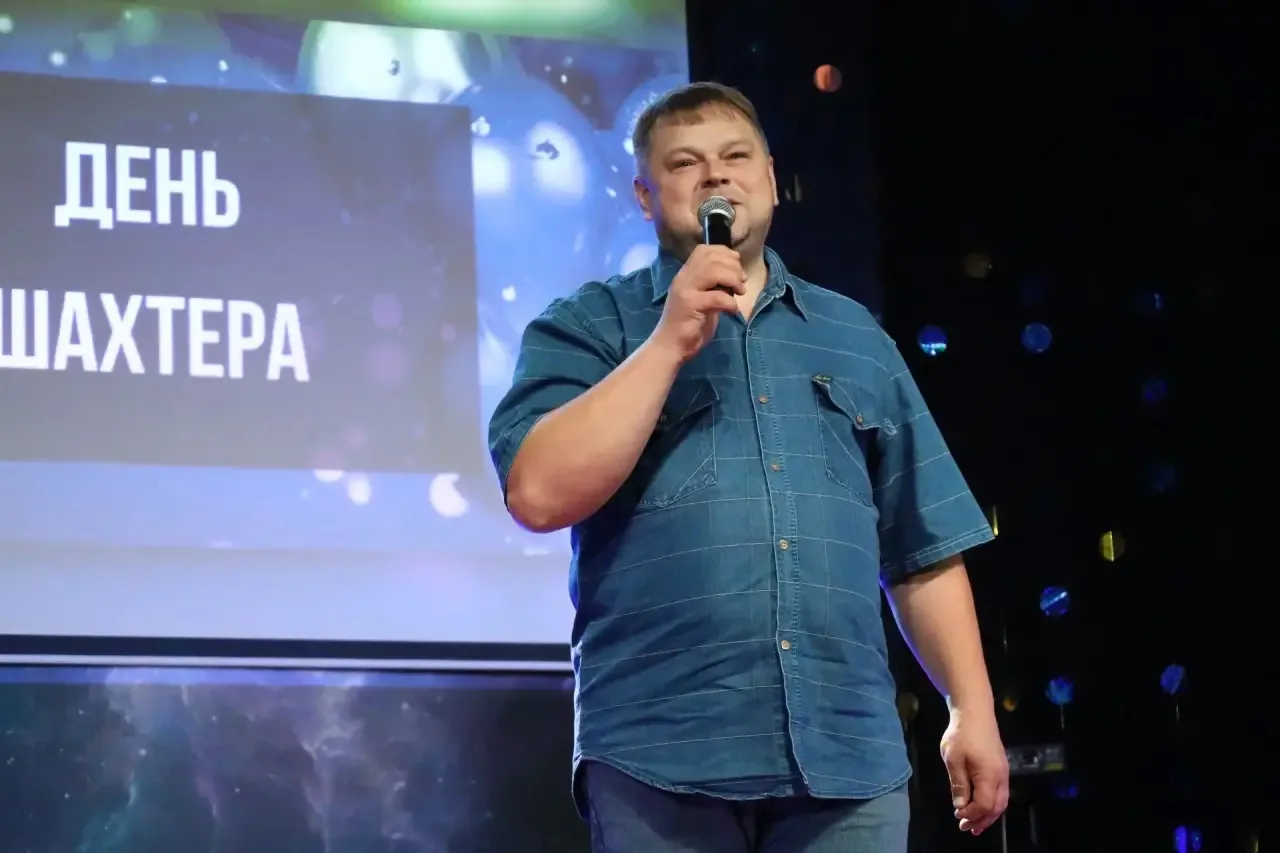 🎉Стране угля - шахтерам слава! В Сафонове отметили профессиональный праздник.