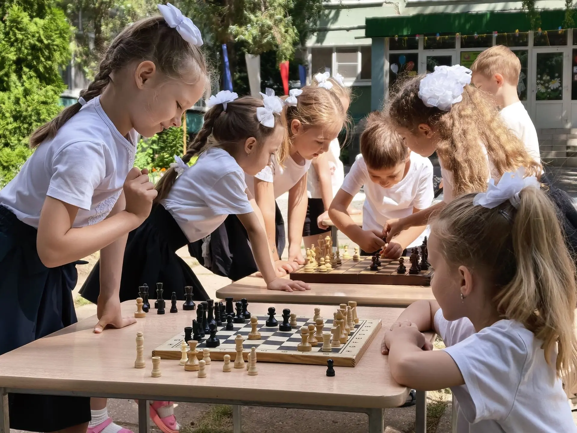 ♟️#ШахматнаяСказкаНашегоСада
Воспитанники старшей группы "Улыбка" отправились в интересное путешеств