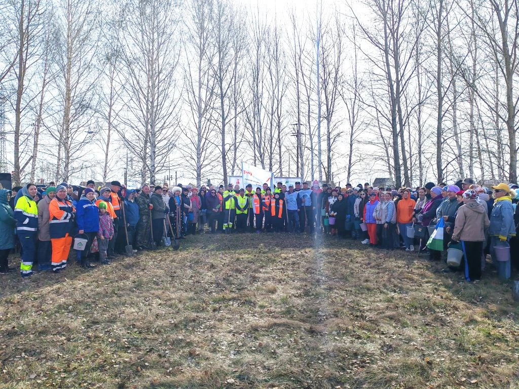Сегодняшнее утро для жителей Альшеевского района  началось с участия в республиканских ...