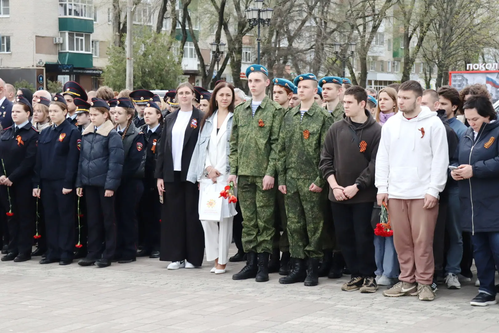 15 апреля Невинномысск встретил 152 Вахту Героев Отечества  В этот день в наш город приехали 18 Геро