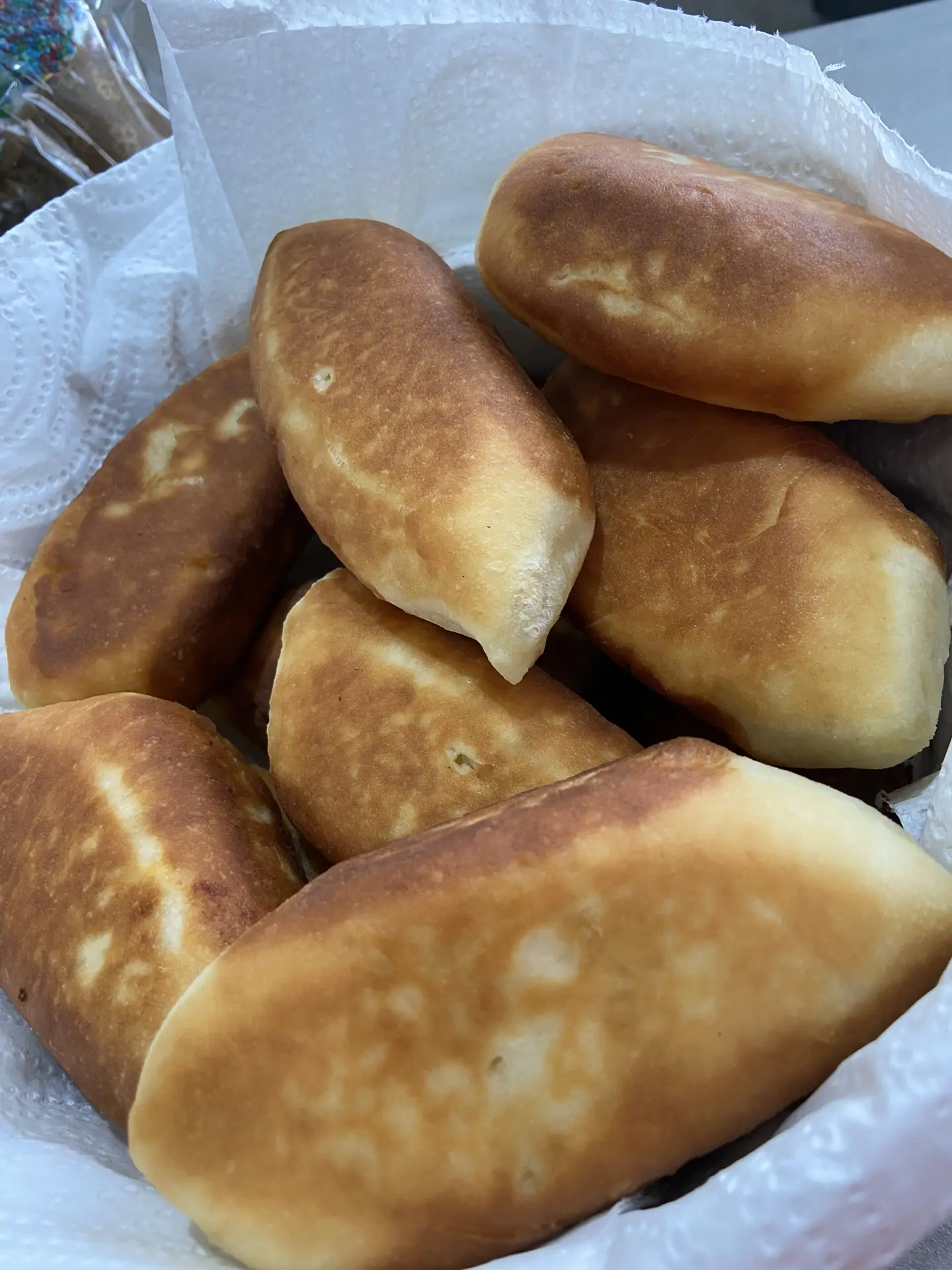 Пирожки с картошкой и с картошкой печенью.