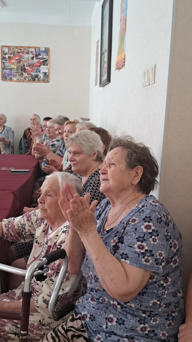 Живая память: как стихи, песни и открытки согрели пациентов госпиталя🙏 Спасибо за Победу🕊  В преддве