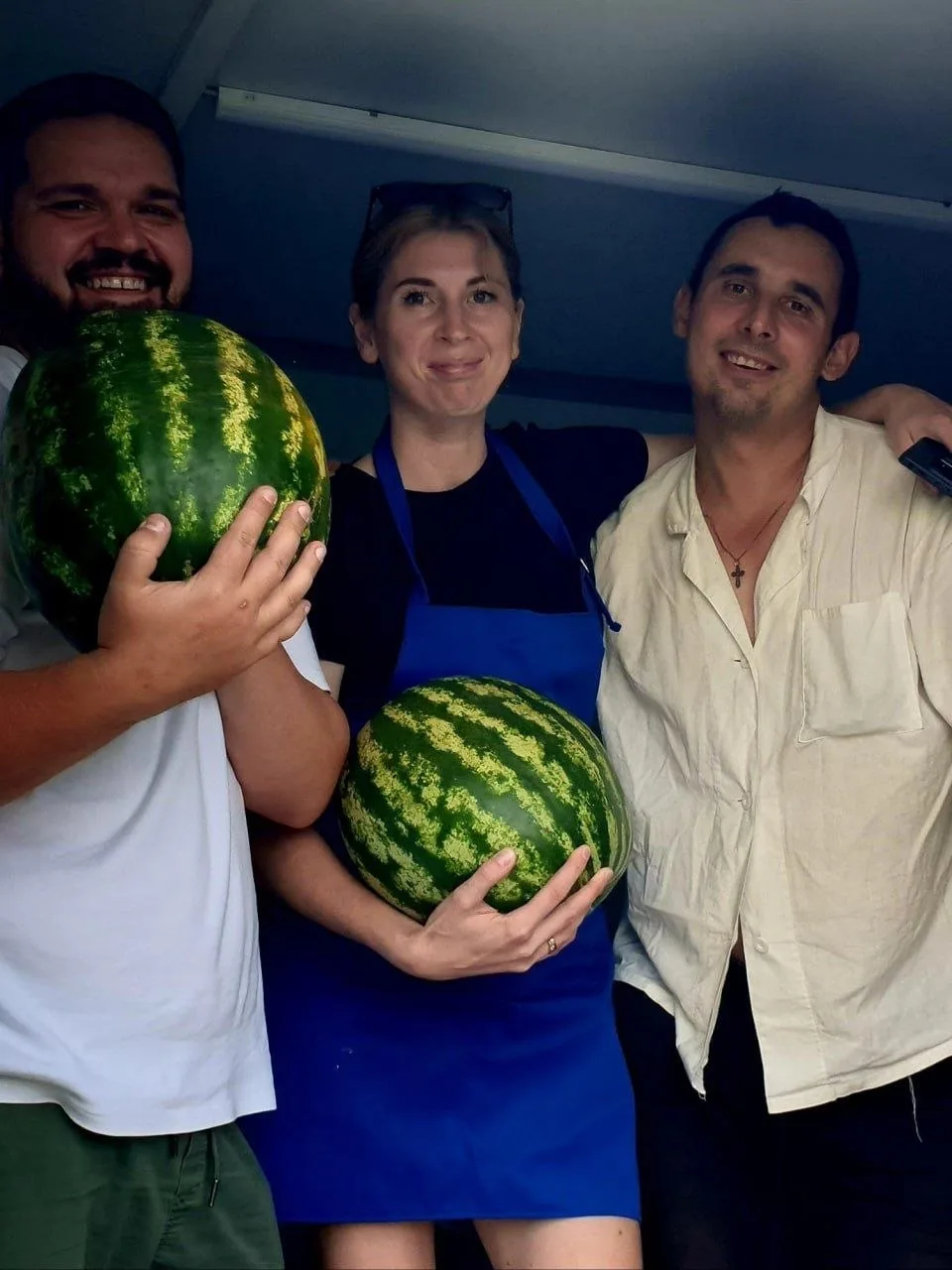 🍉 Арбузное настроение: благотворительная столовая «Вкусная помощь» накормила подопечны...