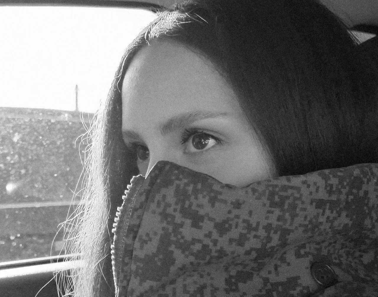 «FPV над головой, выбитые подстанции и отменённые автобусы. Как живётся в 10 км от фрон...