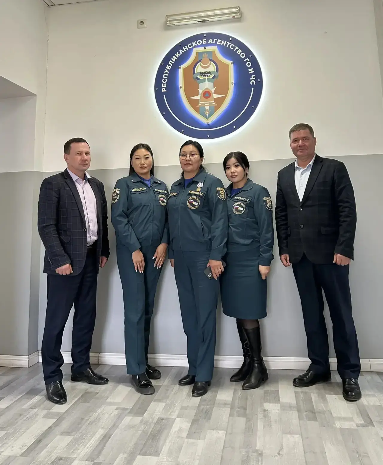 Служба ГО и ЧС Тувы и Комитет по ГО и ЧС Бурятии обменялись опытом 🤝