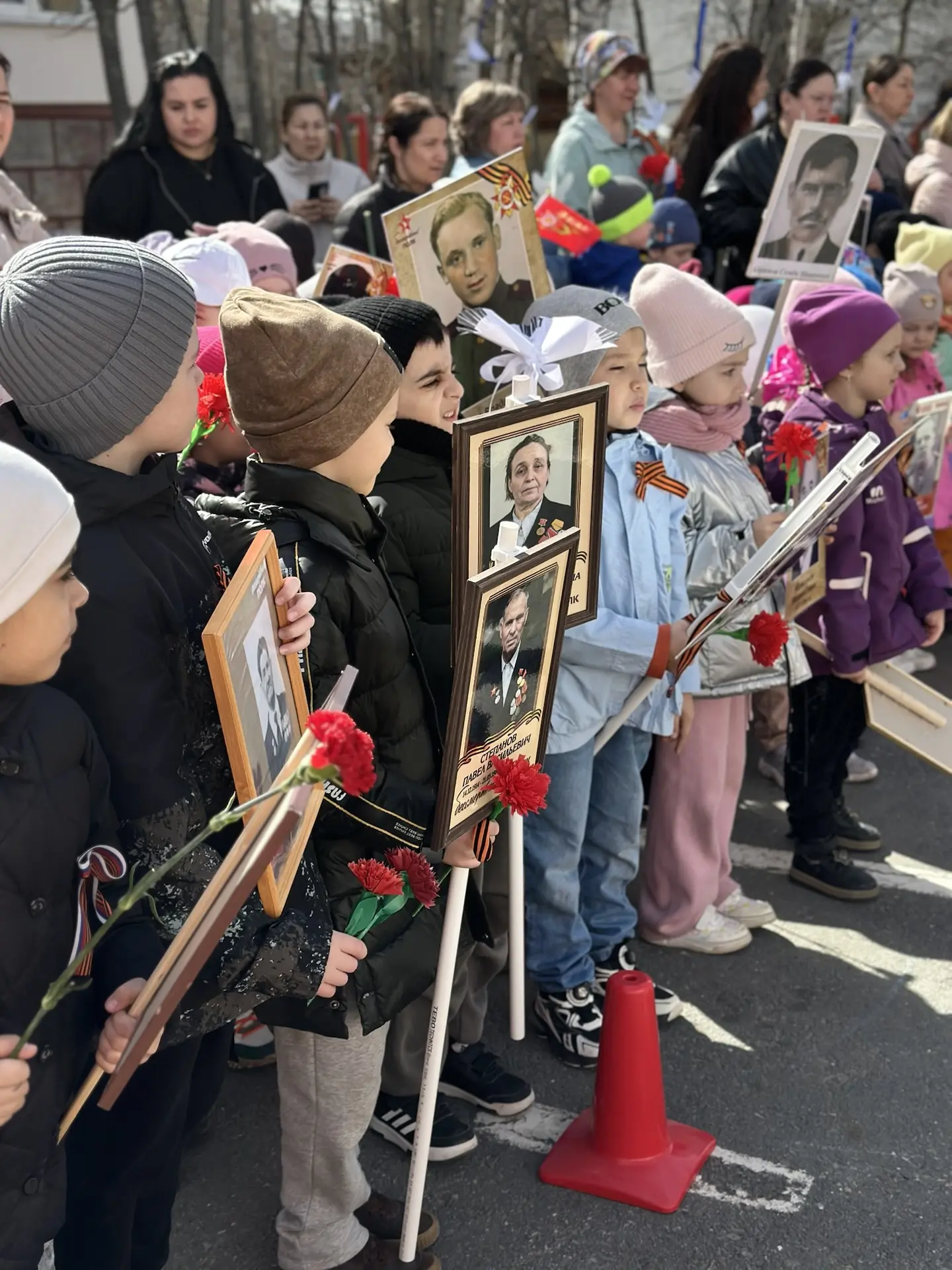 https://in-news.ru/news/pamyat-skvoz-vse-pokoleniya-v-surgute-detskiy-sad-provel-bessme...