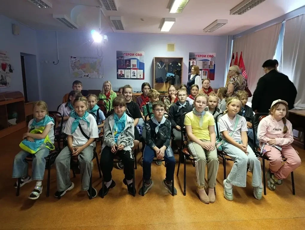 🏊‍♂️ 11-й день в нашем лагере: рекорды, награды и память! ⭐🏕️

День выдался мощным на эмоции! 🔥


