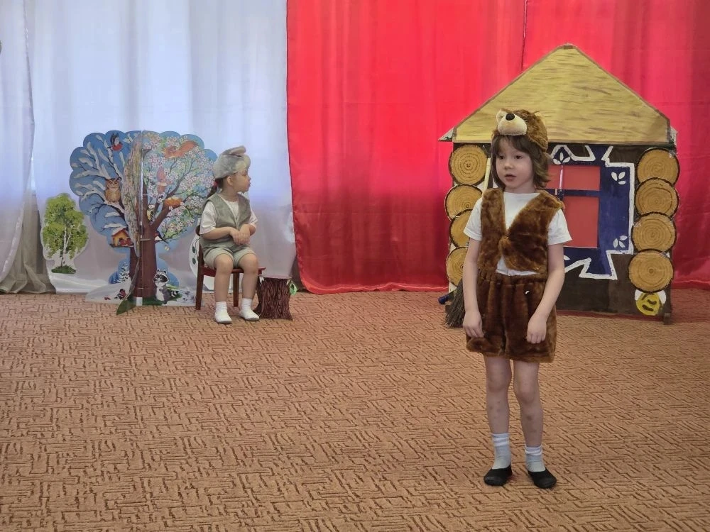 ТЕАТРАЛЬНАЯ НЕДЕЛЯ ЗАВЕРШИЛАСЬ ДОБРЫМИ СКАЗКАМИ!  🌟 Показы сказок народов России прошли и в других д