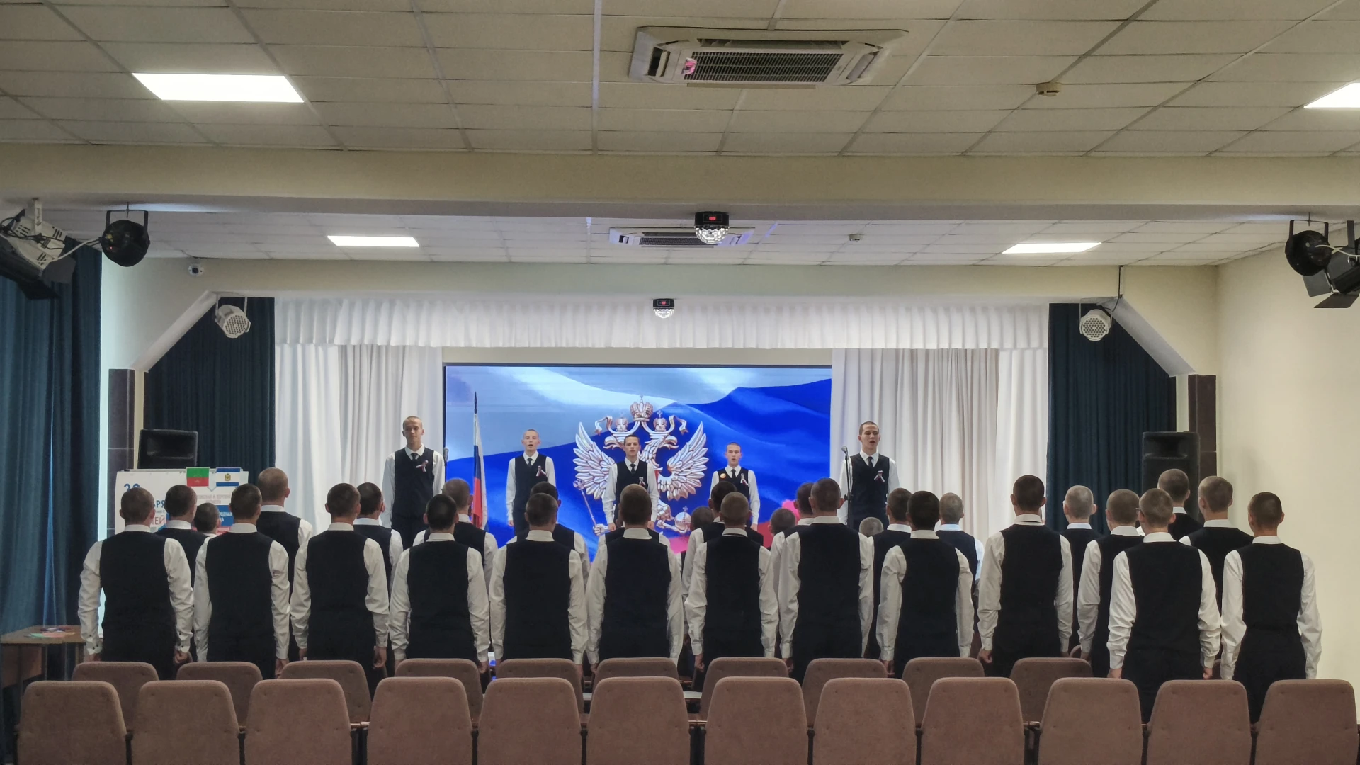 🇷🇺 Одна страна, одна семья, одна Россия! 🇷🇺
