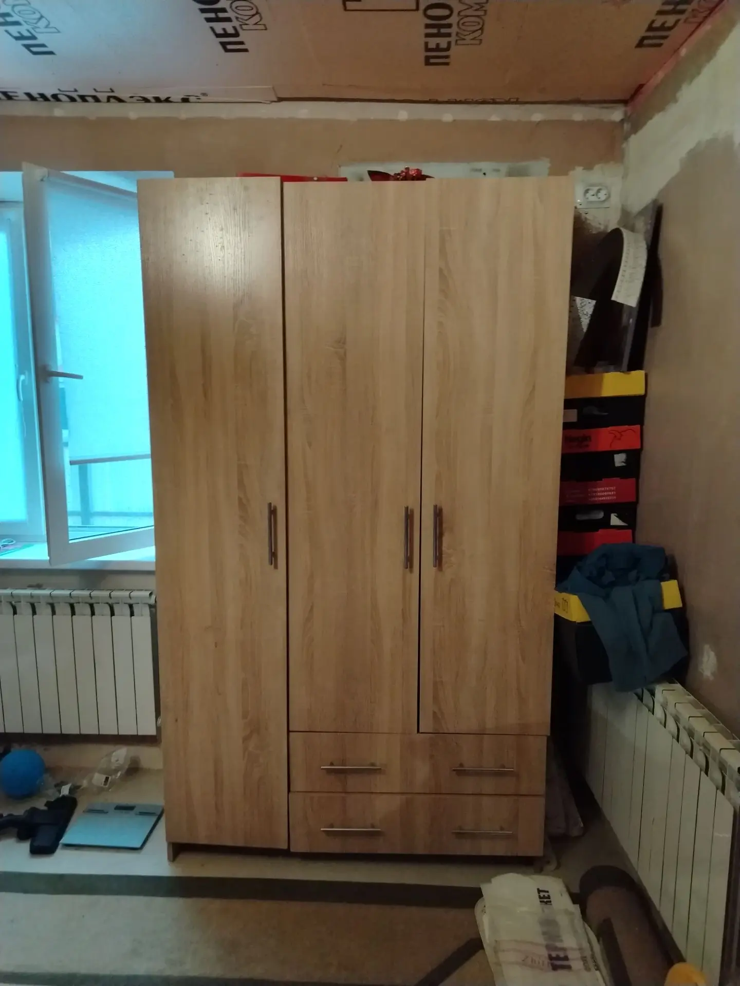 Отдам шкаф, срочно. Район Майкоп ДНТ ПТИЦЕВОД.  Все вопросы 8909 4554262