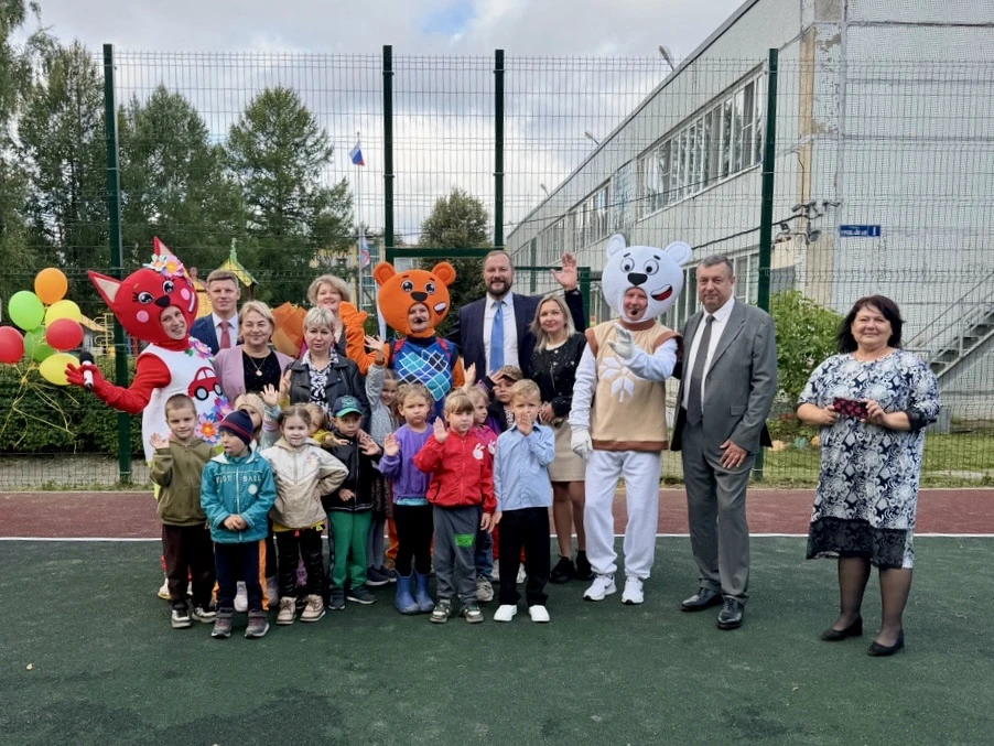 🎉 С началом учебного года ребят, родителей и коллектив МОУ «Кривковской начальной школ...