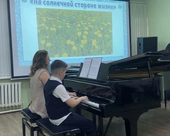 Мы рисуем музыку: волшебный вечер в красках и звуках.