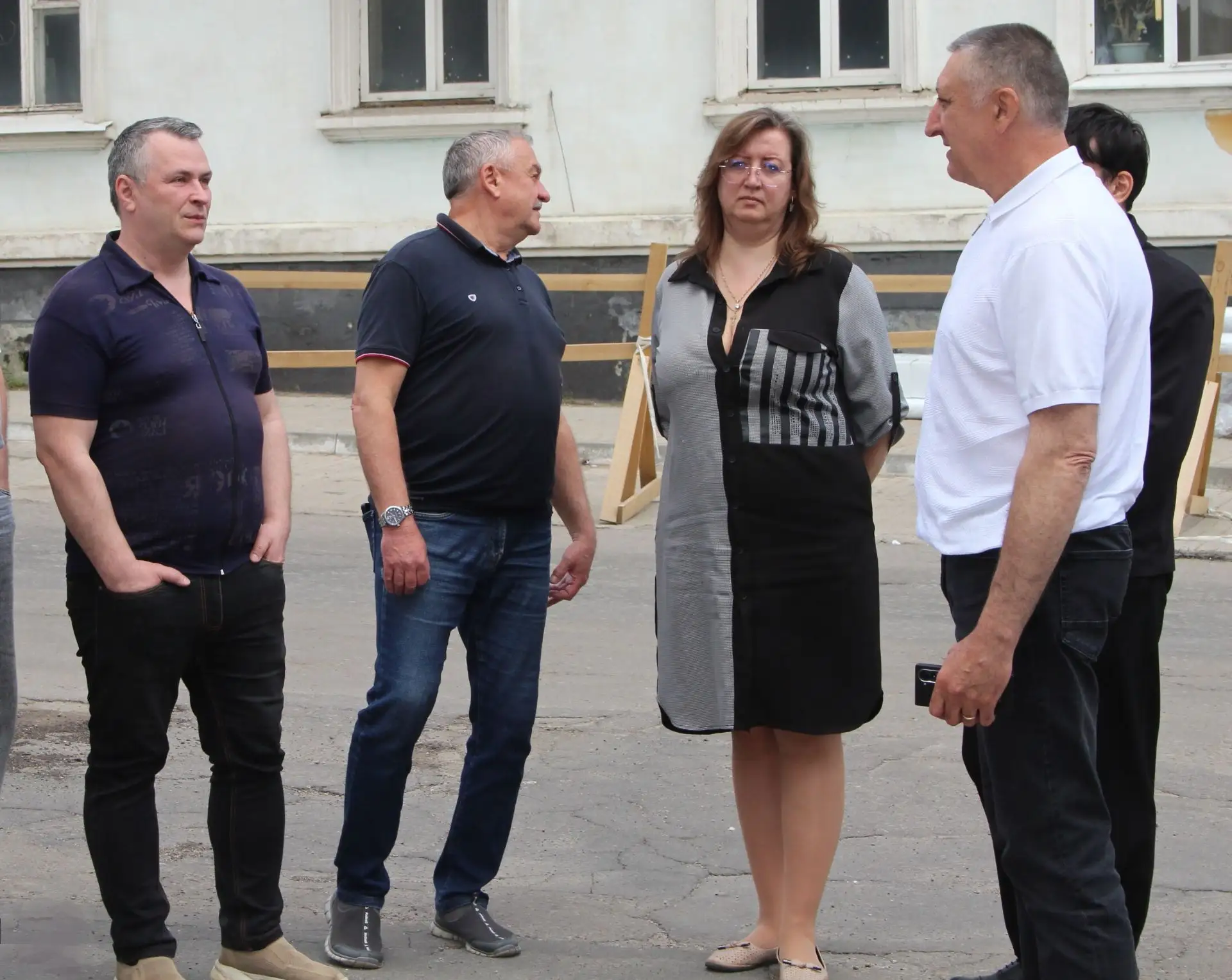 Сегодня, 1 сентября, депутат Макеевского городского совета Тарас Сидоренко провел встре...