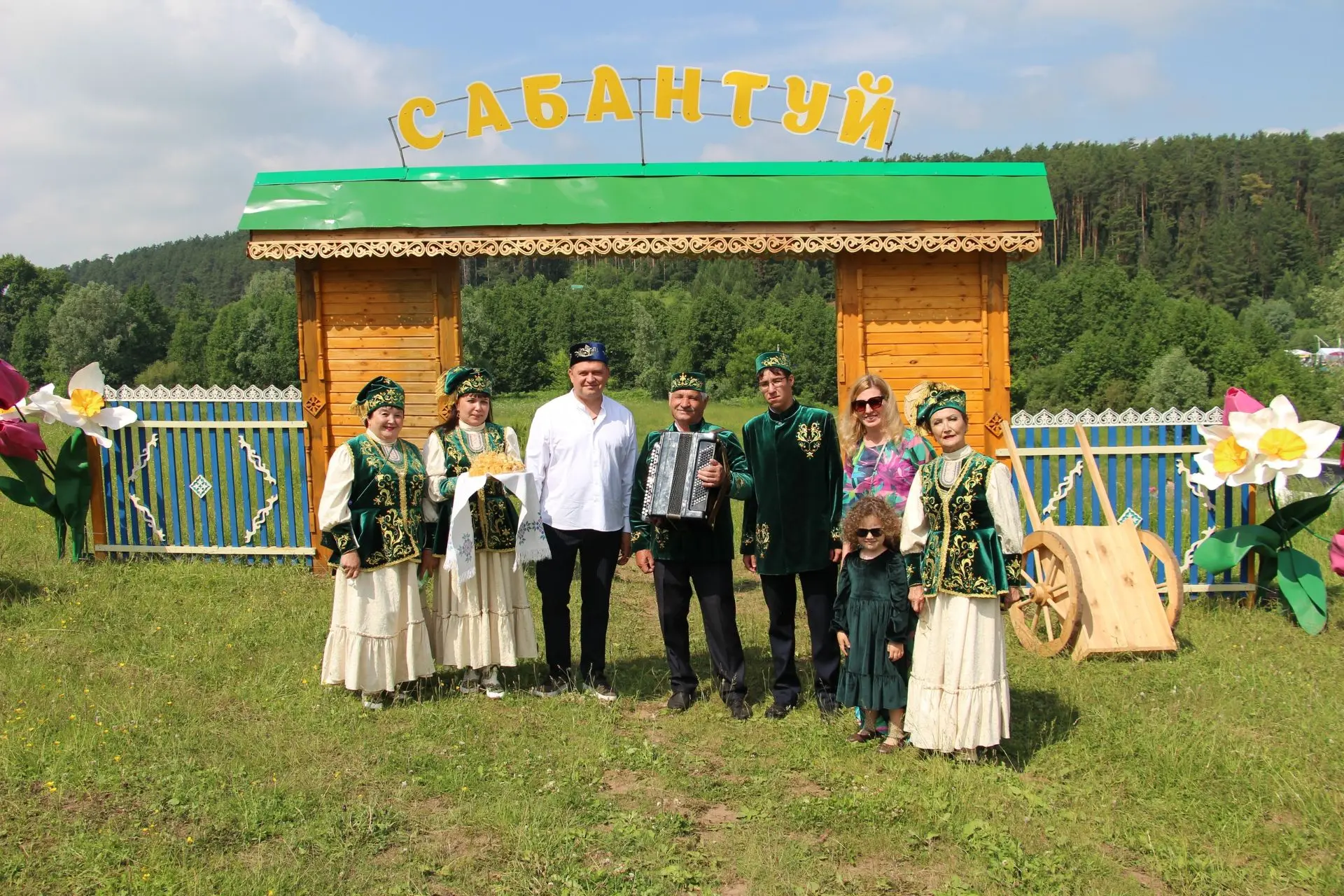 САРАПУЛ ОТМЕТИЛ САБАНТУЙ