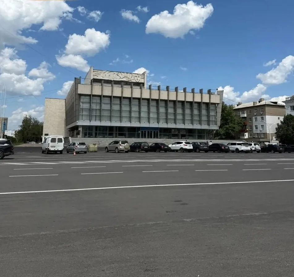 На Театральной площади со вчерашнего дня не работают светофоры